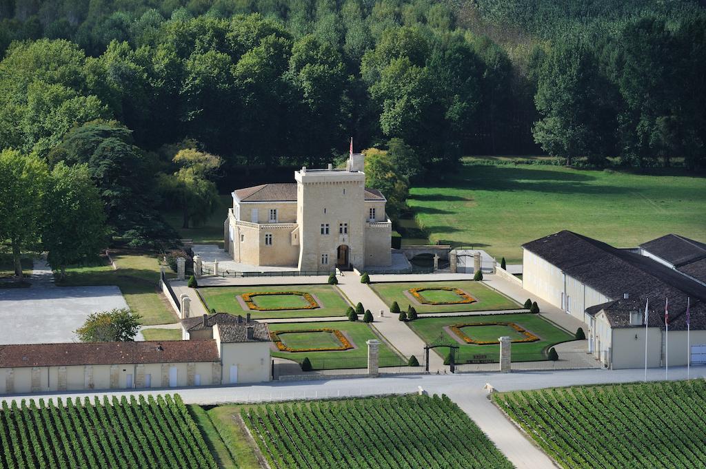 Chateau La Tour Carnet Saint-Laurent-de-Medoc Luaran gambar